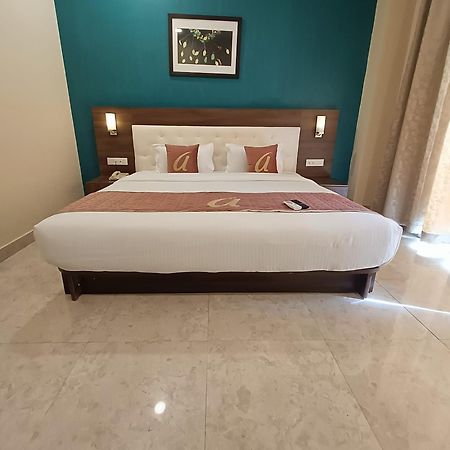 Astra Hotels & Suites Whitefield Near To Nallurahalli Metro Station And Ktpo Бангалор Экстерьер фото