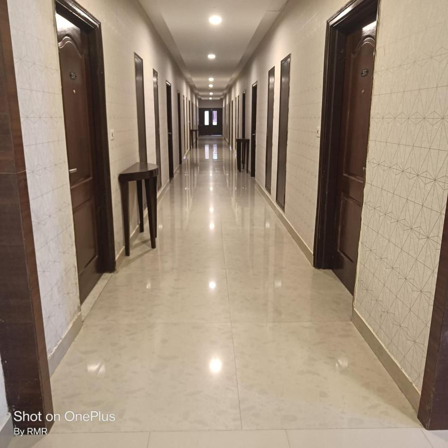 Astra Hotels & Suites Whitefield Near To Nallurahalli Metro Station And Ktpo Бангалор Экстерьер фото