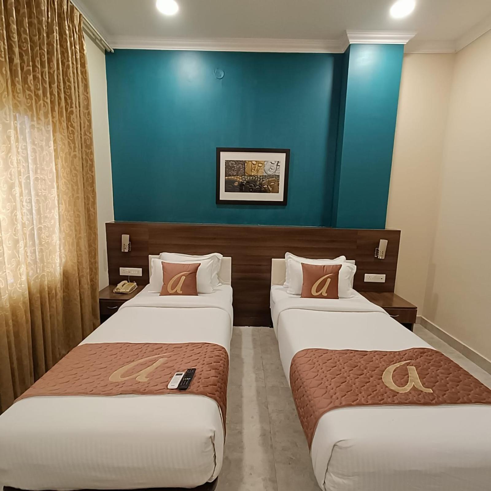 Astra Hotels & Suites Whitefield Near To Nallurahalli Metro Station And Ktpo Бангалор Экстерьер фото